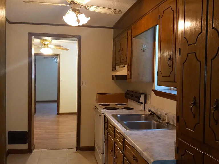 3210 Thompson Ln #C — Photo 5
