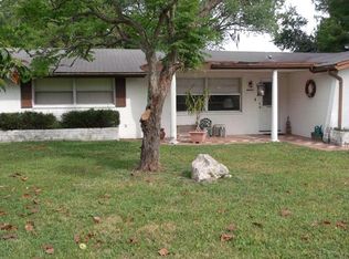 7755 Raintree Dr, New Port Richey, FL 34653