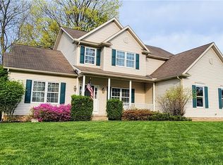 4664 Edgewater Dr, Stow, OH