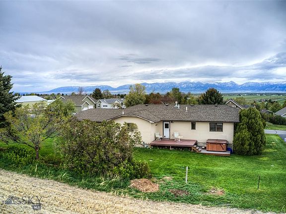 5th image of 6975 Skylark Dr