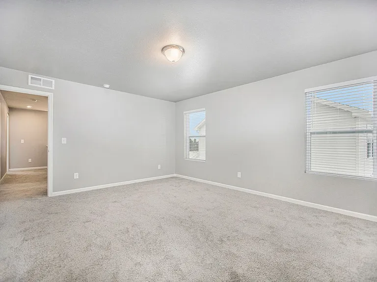 854 Winchester St — Photo 22