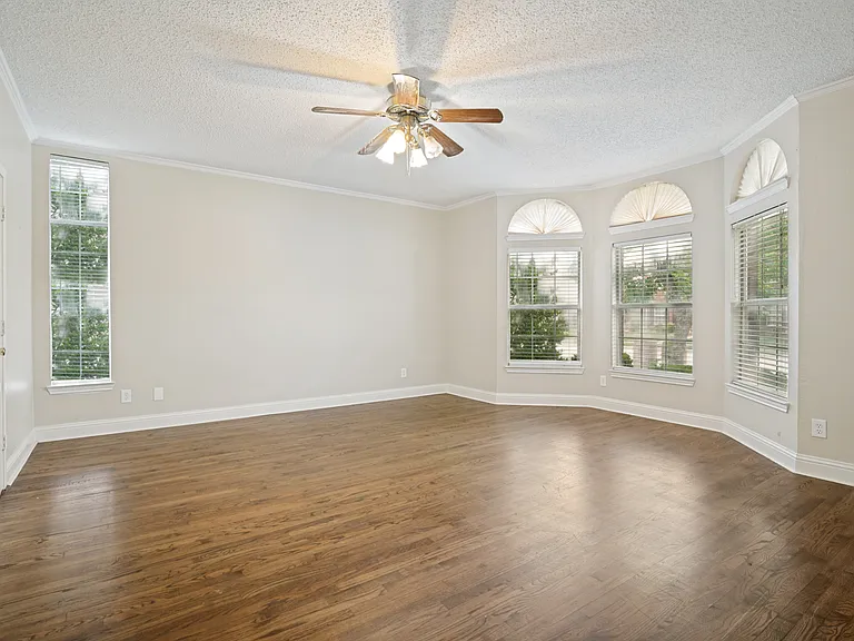 7414 Silver Lake Dr — Photo 17