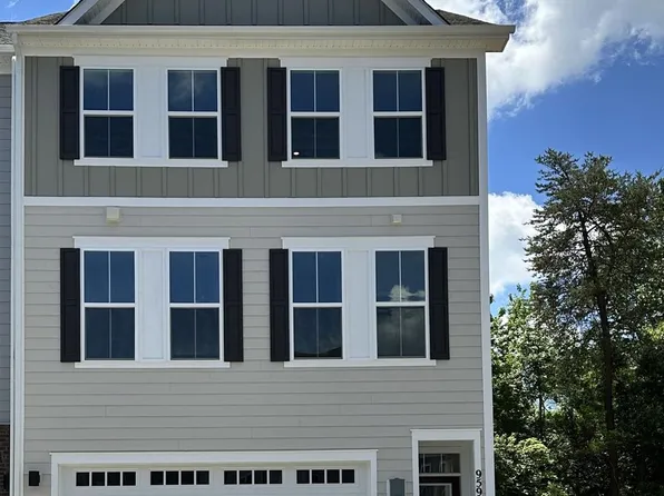 9594 Killeney Pl, Waldorf, MD 20601