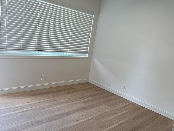 4th image of 1417 Bellevue Ave APT 3