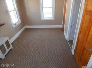 21817 104th Ave, Queens Village, NY 11429