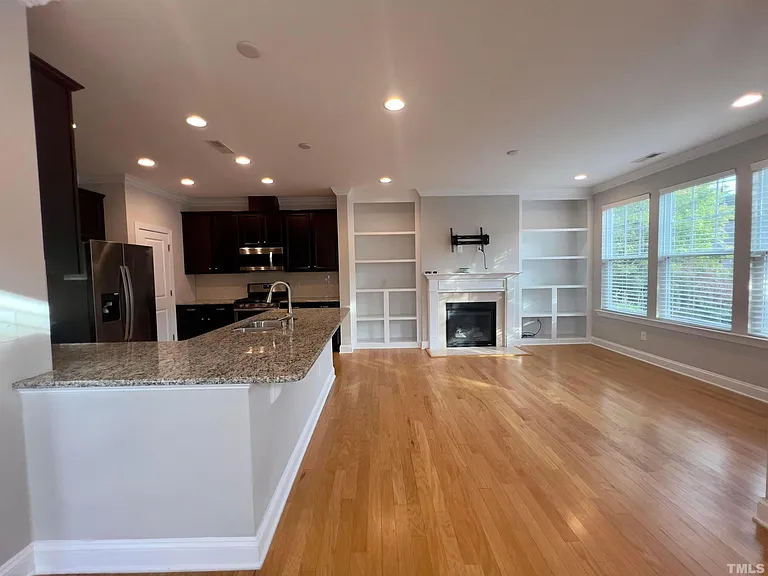 718 McRae Rd — Photo 7