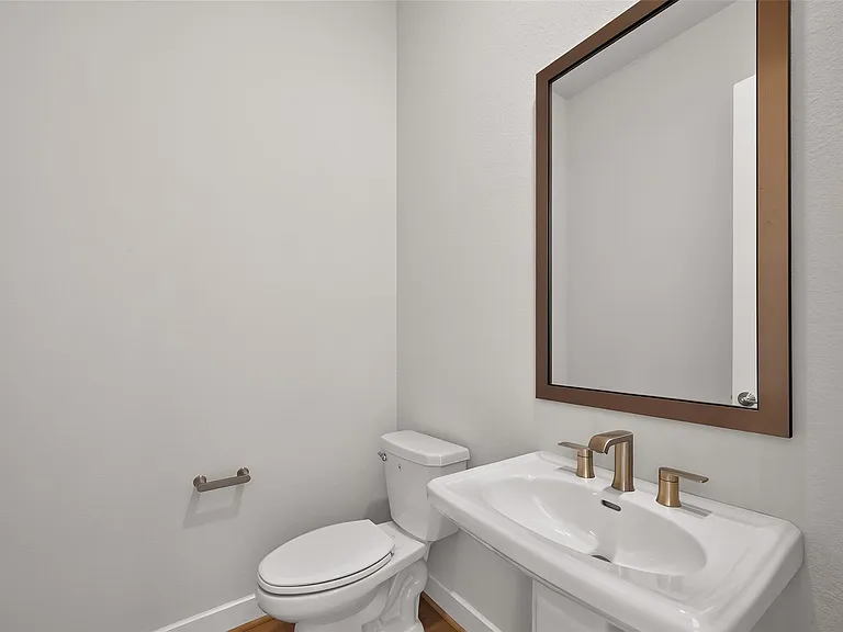 4906 Tanyard Manor Dr — Photo 16