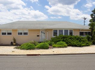 1801 Baltimore Ave, Lavallette, NJ 08735