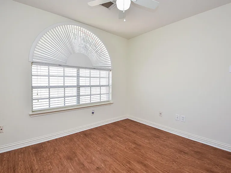 4026 Almond Lake Dr — Photo 29