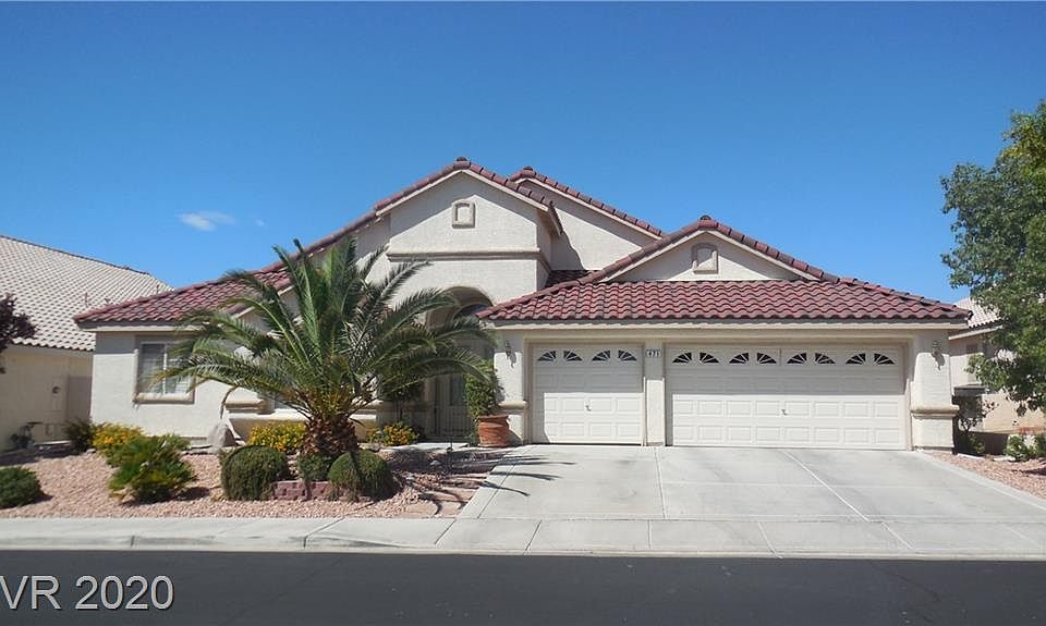 1st image of 471 Beardsley Cir #471
