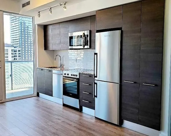 28 S Wellesley St E #1503 — Photo 6