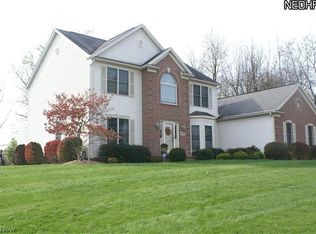670 Beechmont Place Dr, Kent, OH 44240