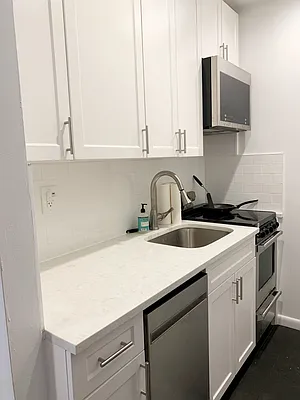 Rented by Rita S Citrin, LREB | media 1