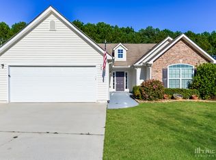137 Fears Dr, Hampton, GA 30228