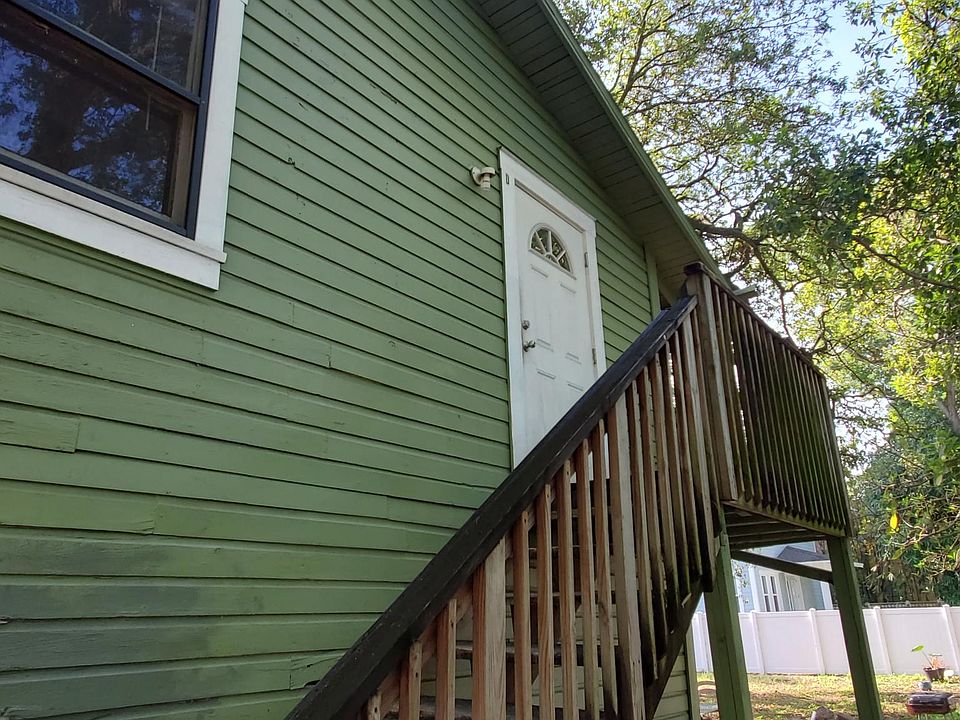 1st image of 2830 N Elmore Ave #D
