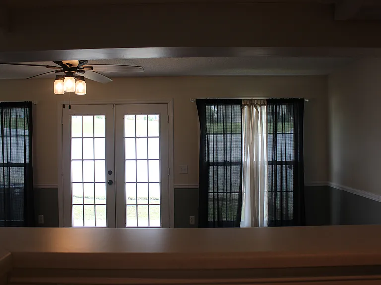 120 N Springview Dr — Photo 4