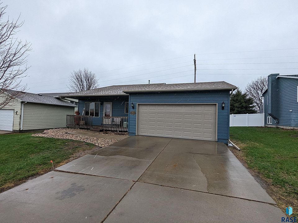 8009 W Stoney Creek St, Sioux Falls, SD 57106 Zillow
