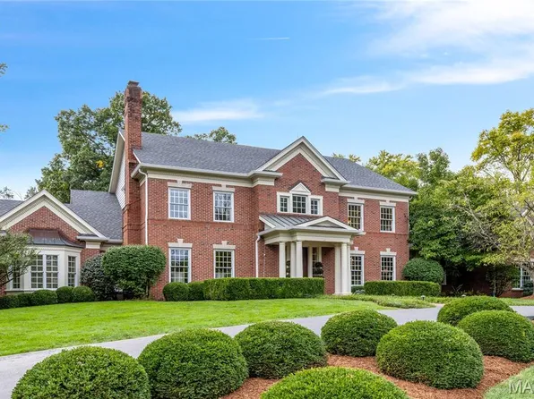 29 Muirfield Ln, Saint Louis, MO 63141