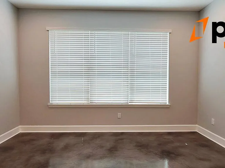 3 bed, 2.0 bath, 1589 sqft, $2,600 — Photo 18