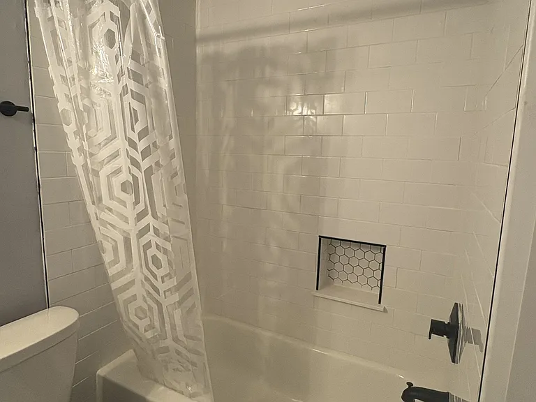 1015 Morriswood Ct — Photo 10