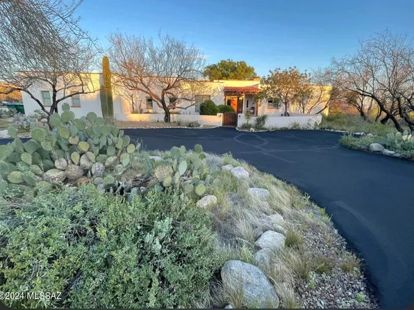 2889 W Coyote Desert Dr, Tucson, AZ 85755