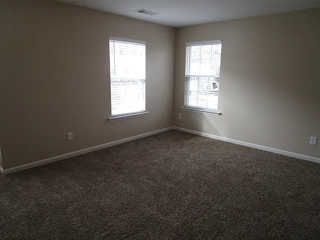406 Howell Xing — Photo 18