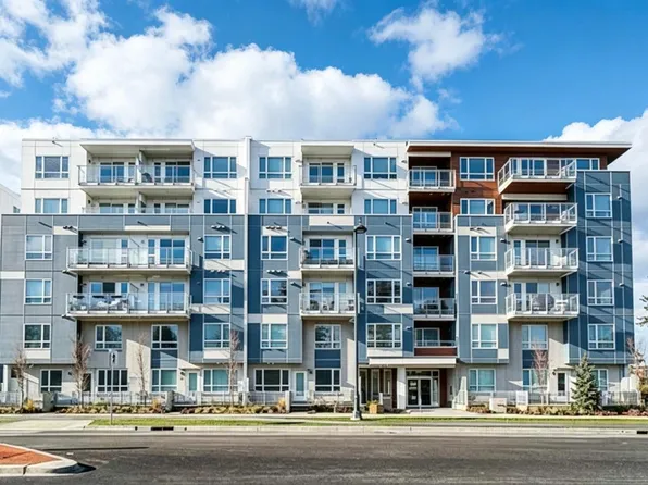 10603 140th St #312, Surrey, BC V3T 0M8