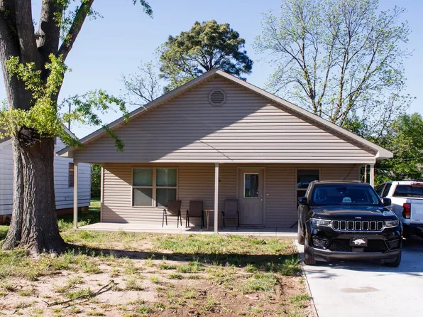 206 Deborah St, Stuttgart, AR 72160
