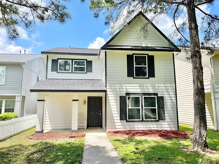 20919 Hall Colony Ct — Photo 1