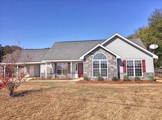 29 Whippoorwill Ln, Fort Mitchell, AL 36856