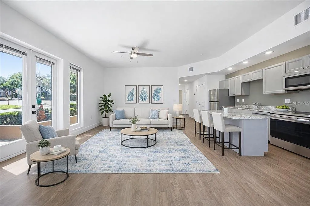 1 bed, 1.5 bath, 997 sqft, $1,399 — Photo 1