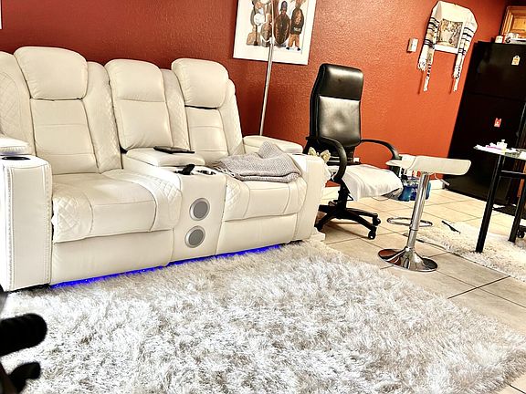 5th image of 7166 Southgate Boulevard #7166