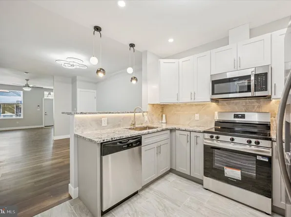 3026 Page St, Philadelphia, PA 19121