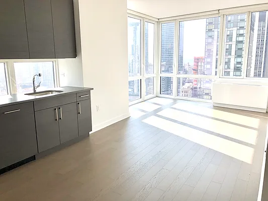 Rented by Bozzuto Management | media 28