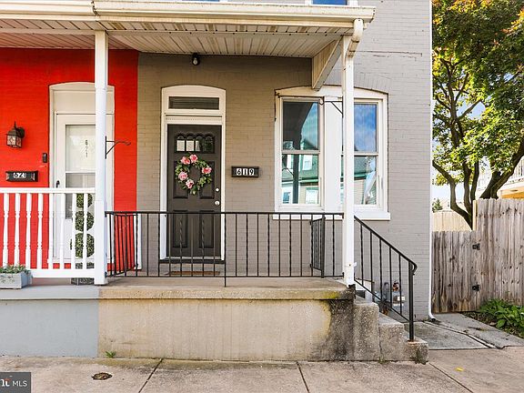 3rd image of 619 Ridge Ave