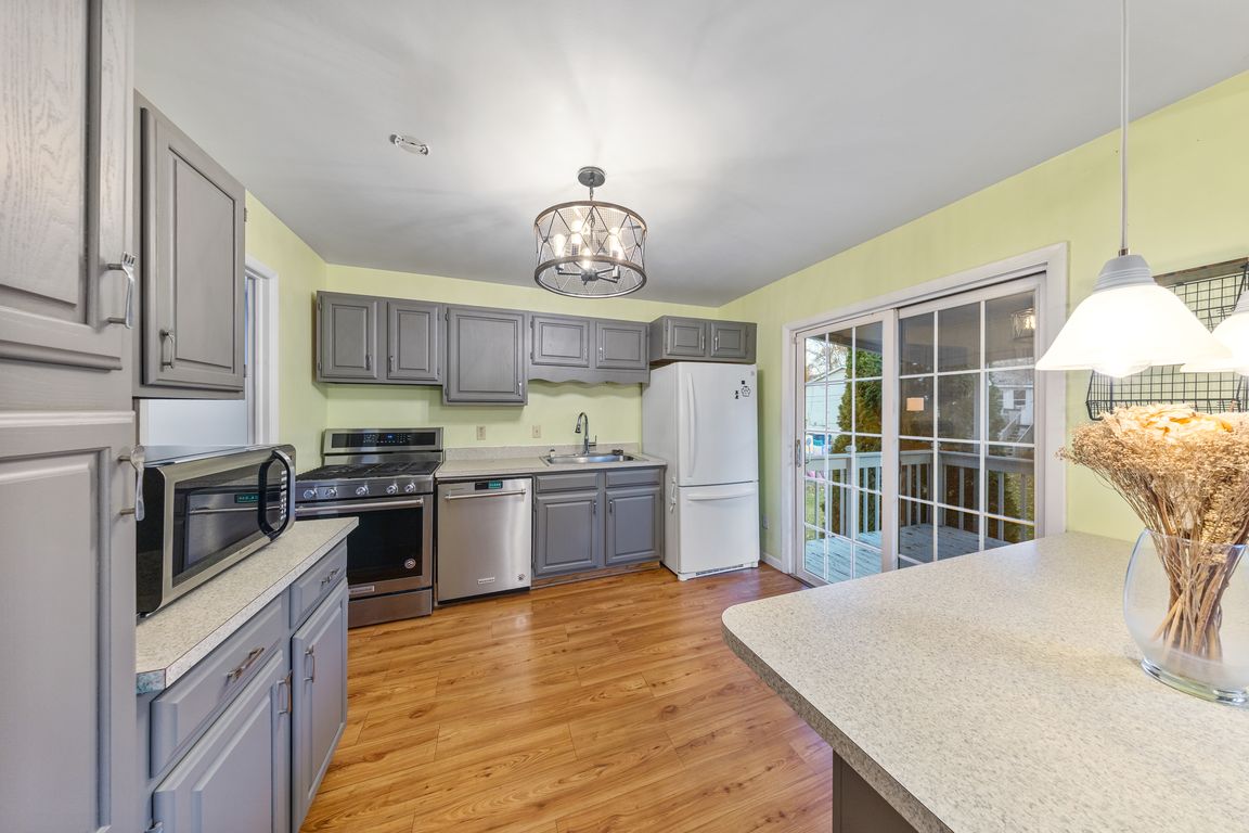 next background image