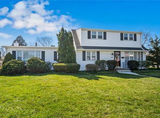 1343 Catasauqua Rd, Bethlehem, PA 18017