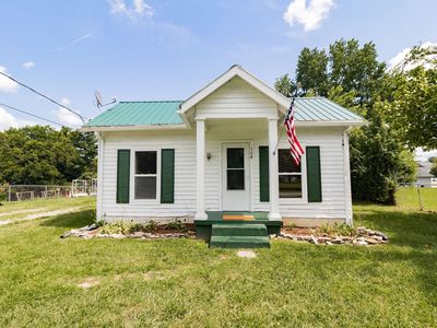 104 Charlton St, White Bluff, TN, 37187