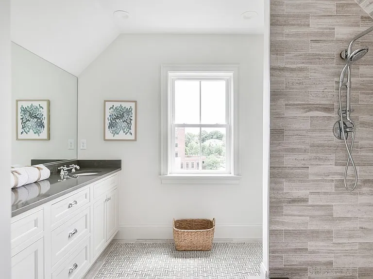 44 Evergreen St #4 — Photo 15