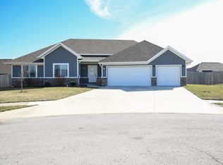 1684 Fort Sumter Ct, Republic, MO 65738
