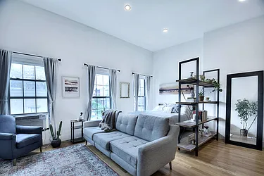 Rented by Urbane Brokerage