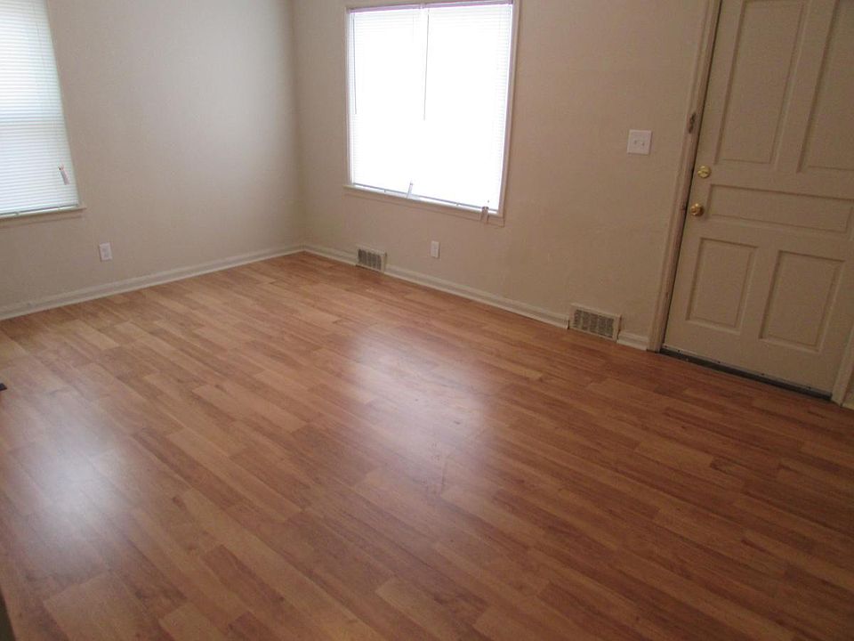 1st image of 2278 Hiawatha Park Dr