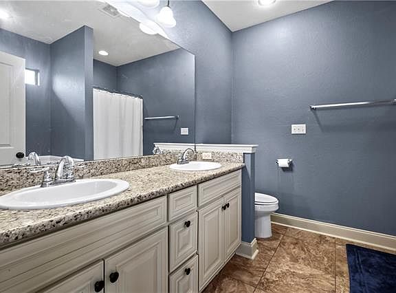 3rd image of 41230 Dove Landing Dr