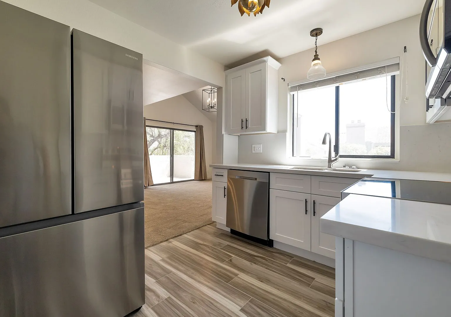 Updated 1 bed 1 Bath Scottsdale Ranch Condo - Available Now! — Photo 1