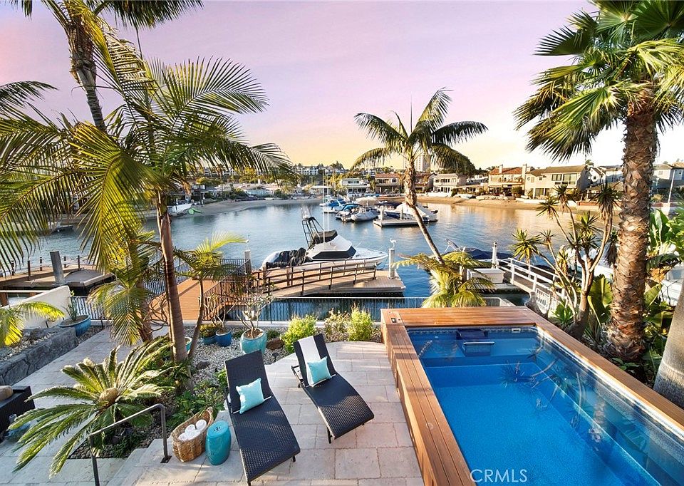 chan　1/4 3908 Channel Pl, Newport Beach, CA 92663 | MLS #LG25145714