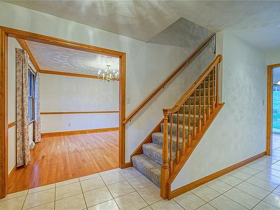 3rd image of 5009 Cypress Dr