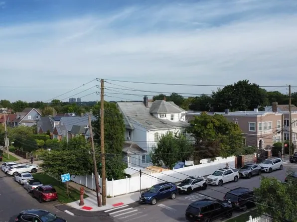 21432 40th Avenue, Bayside, NY 11361