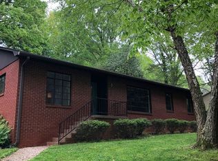 500 E J St, Newton, NC 28658