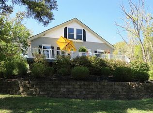 4211 Muchmore Rd, Columbia Twp, OH 45243