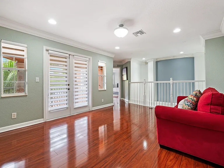 658 Cresta Cir — Photo 21